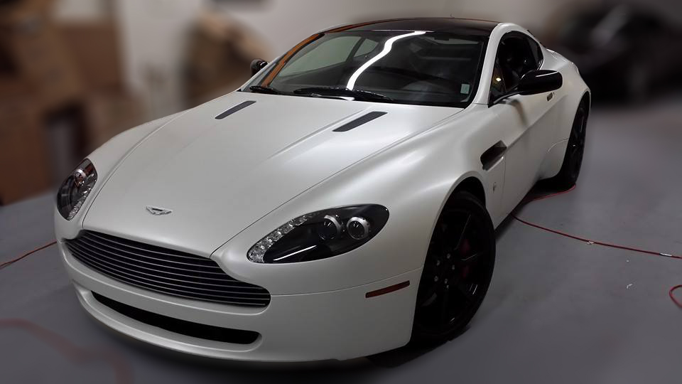 Aston Martin - (wrap with 3m satin pearl white & 3m glossy black roof)