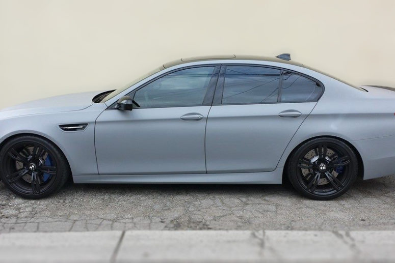 BMW M5 - (wrap with avery matte dark gray & roof wrap with avery glossy black)